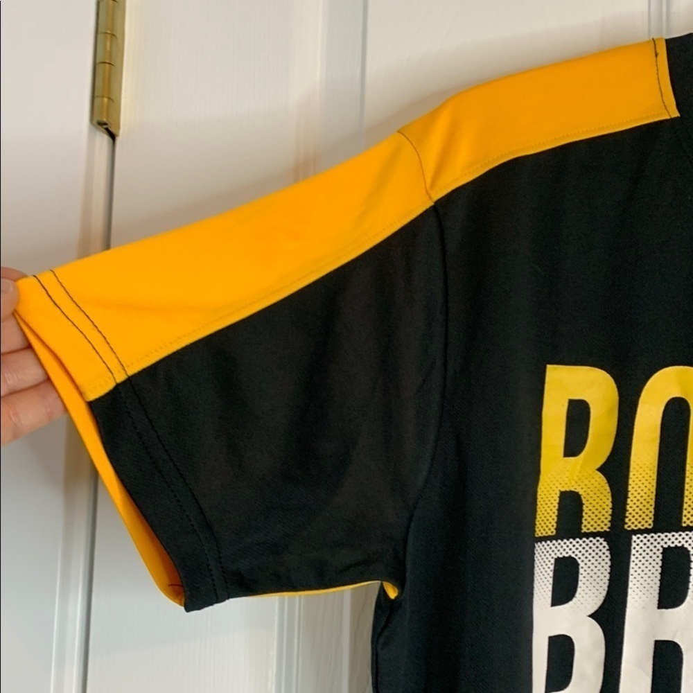 NHL BOSTON BRUINS Black and Yellow Short Sleeve Tee - Picture 4 of 8